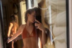 elli_bikini_rot_0002